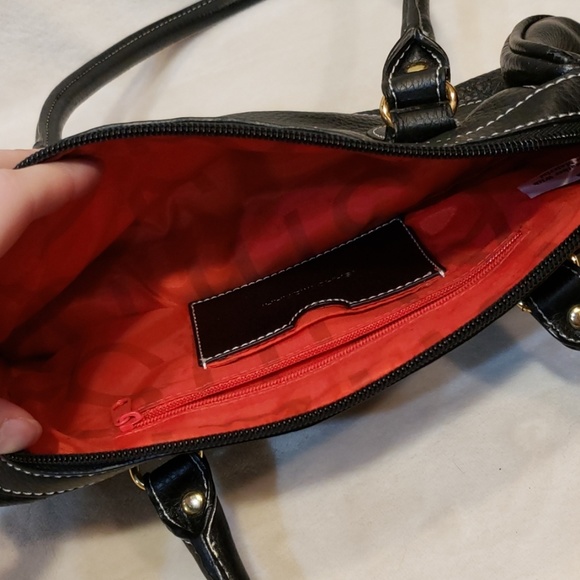 Isaac Mizrahi Black Handbag - Picture 3 of 8